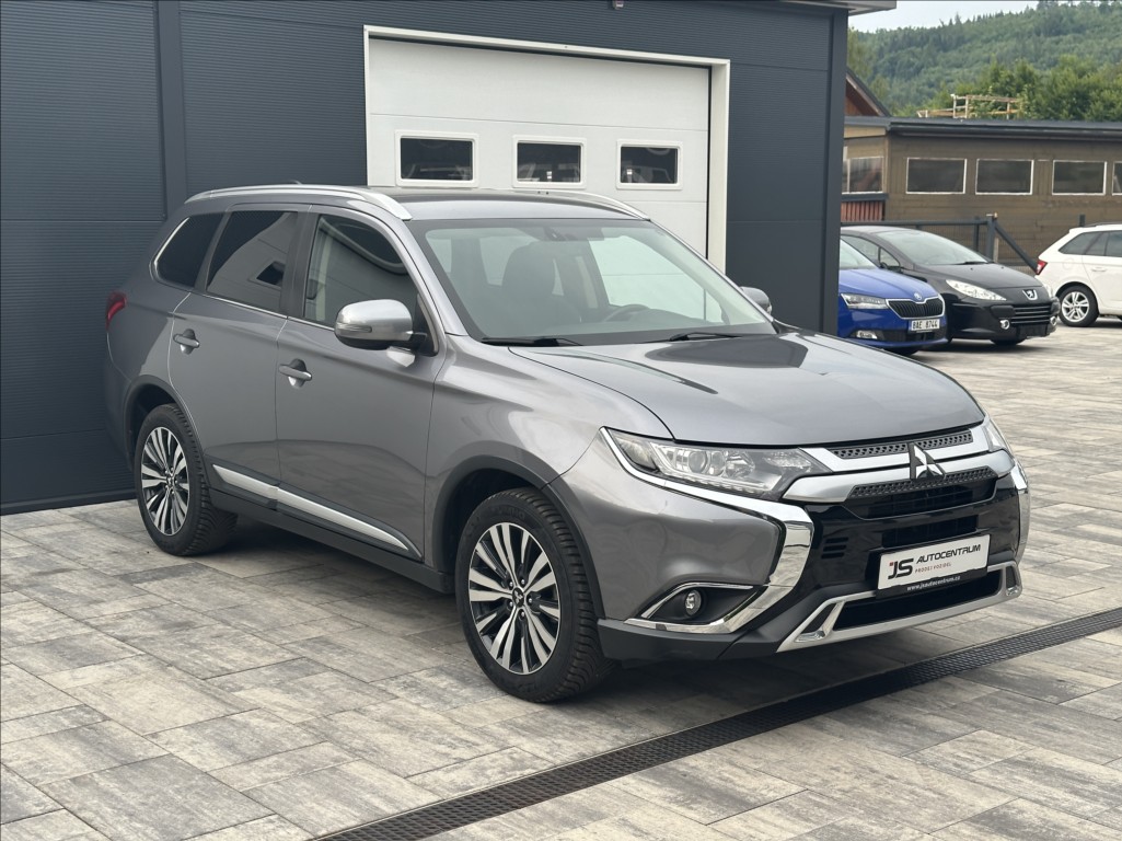 mitsubishi-outlander-2-0-150ps-active-a-t - 4