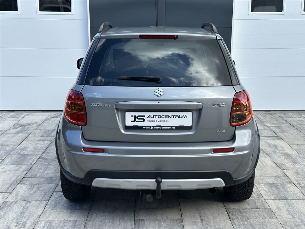 suzuki-sx4-2-0-ddis-135ps-style-4x4 - 7