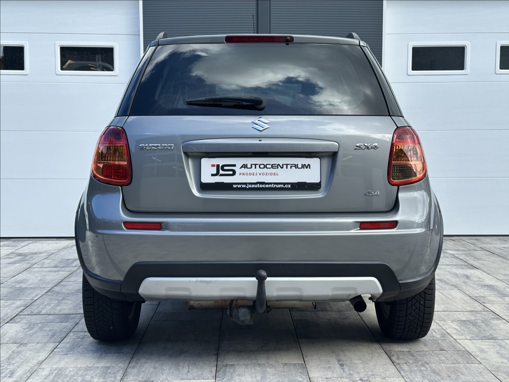 suzuki-sx4-2-0-ddis-135ps-style-4x4 - 8