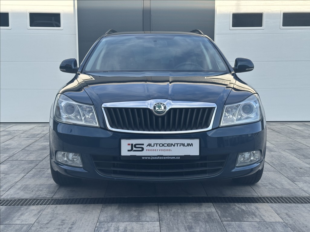 skoda-octavia-1-8-tsi-152ps-ambition-family - 3