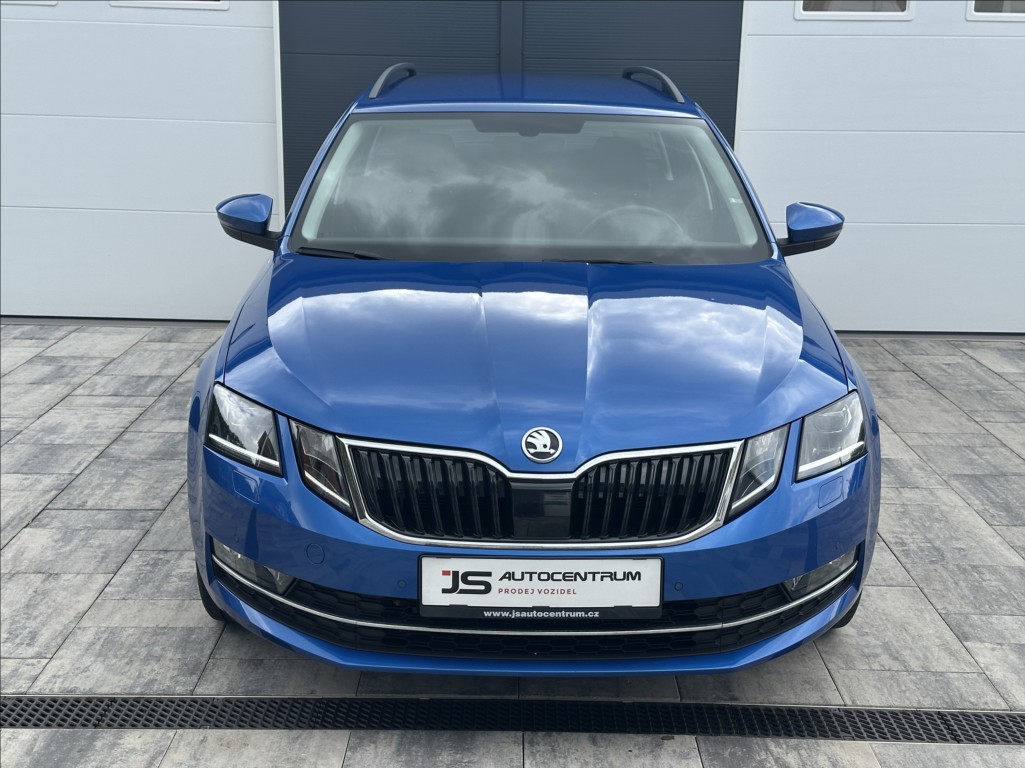 skoda-octavia-2-0-tdi-150ps-style-m-t - 2