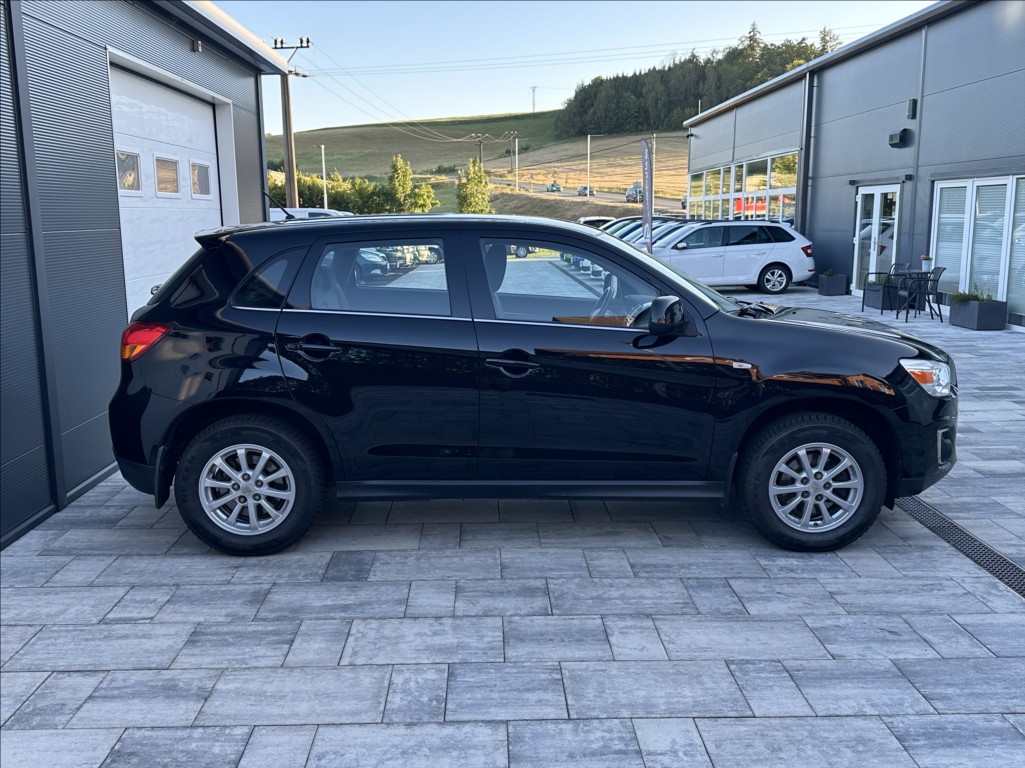 mitsubishi-asx-1-6-117ps-invite - 5