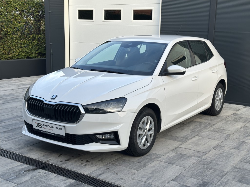 skoda-fabia-1-0-tsi-110ps-style-dsg - 1
