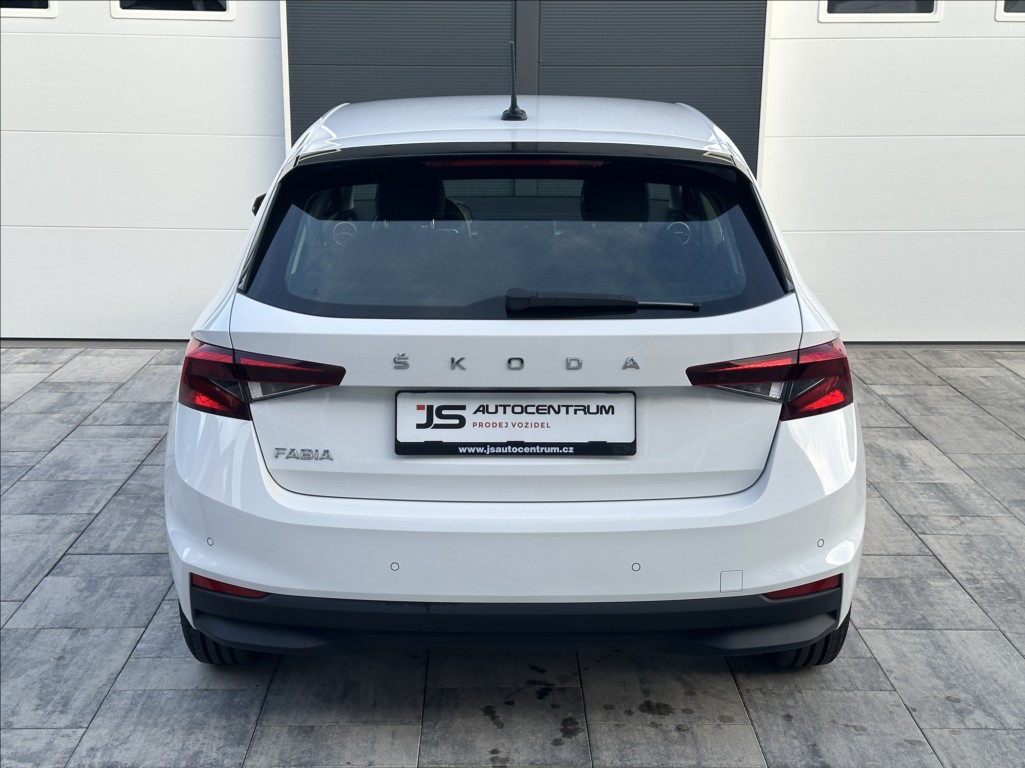 skoda-fabia-1-0-tsi-110ps-style-dsg - 7