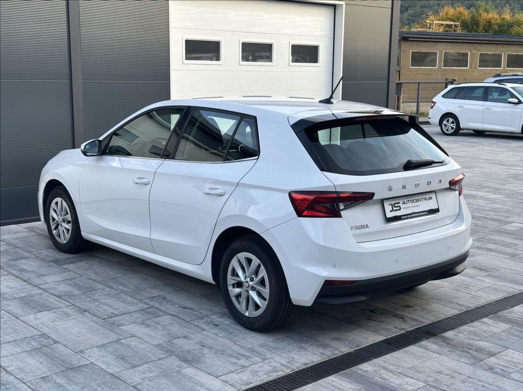 skoda-fabia-1-0-tsi-110ps-style-dsg - 9