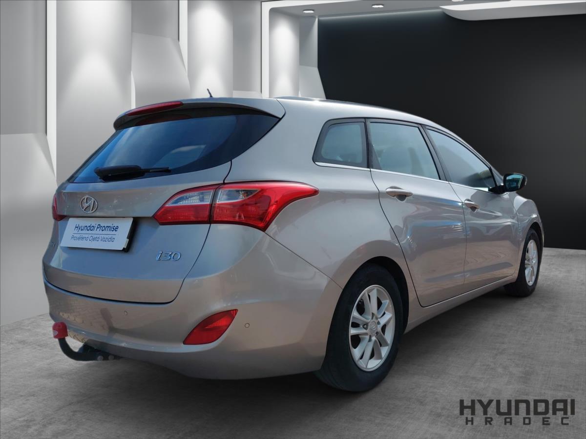 hyundai-i30-1-6-1-6cvvt-ambassador - 4