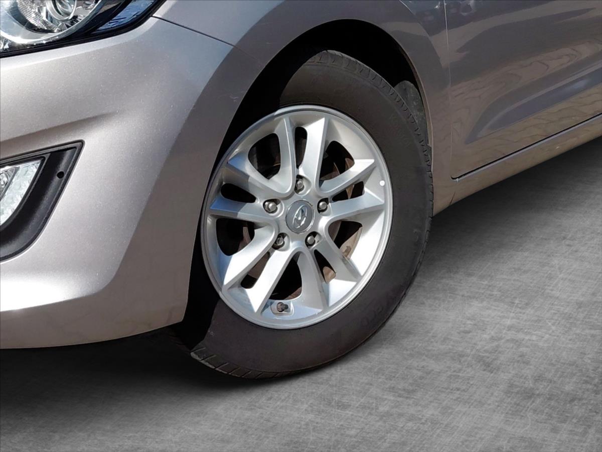 hyundai-i30-1-6-1-6cvvt-ambassador - 8