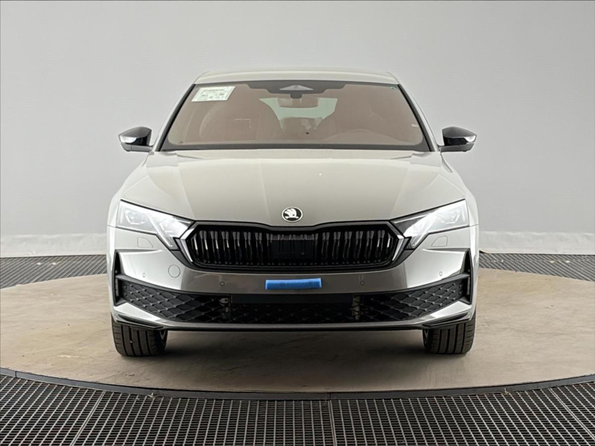 skoda-octavia-1-5-tsi-sportline-dsg - 3