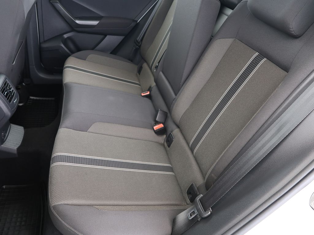 volkswagen-t-roc-1-5-tsi-110kw-manual-cz-1maj - 9