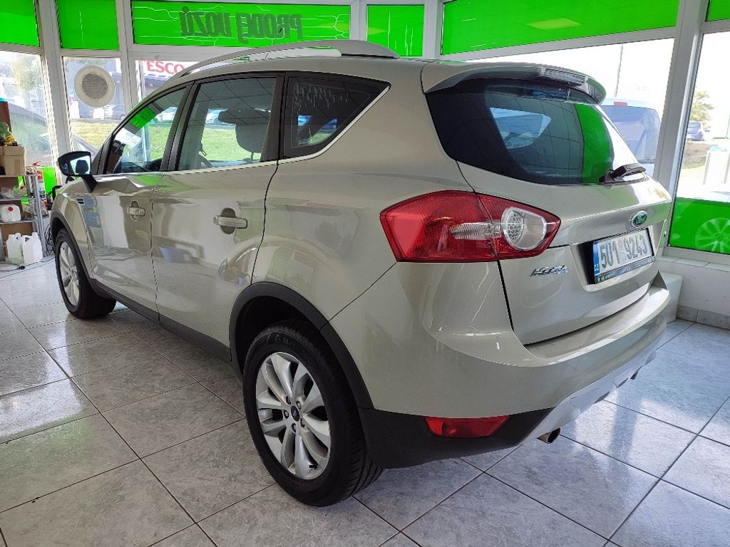 ford-kuga - 2