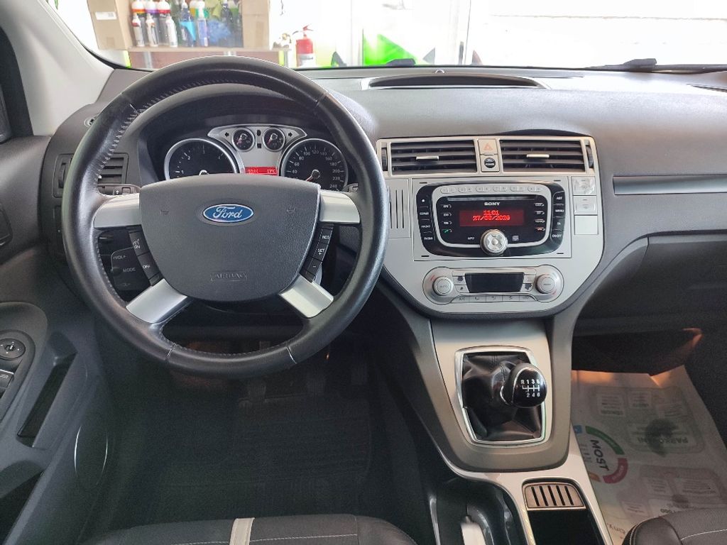 ford-kuga - 6