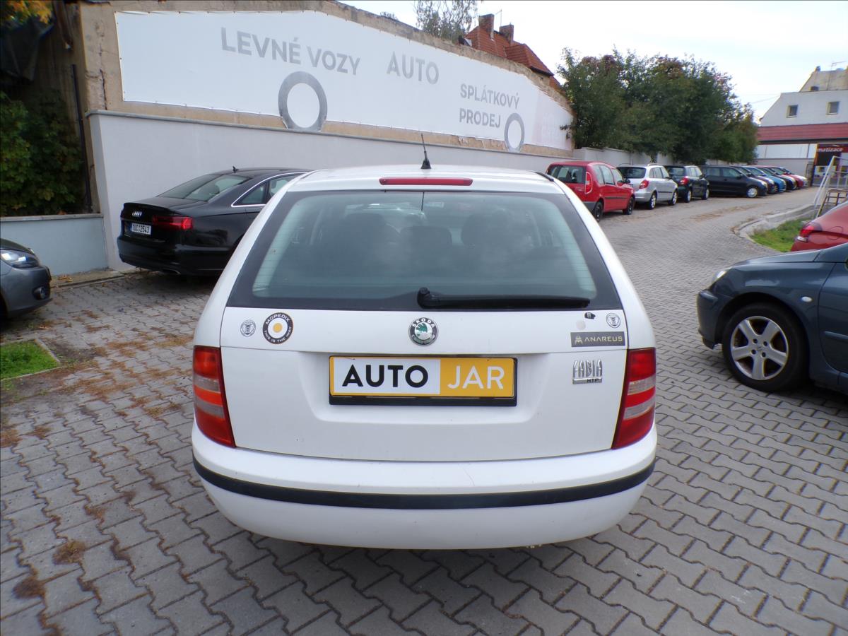 skoda-fabia-1-2-htp - 5