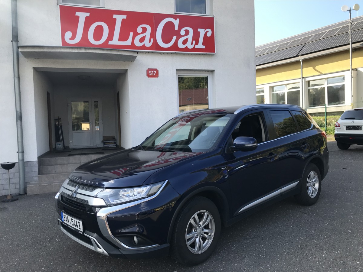 Mitsubishi Outlander 2,0 i 4x2 110kW MT