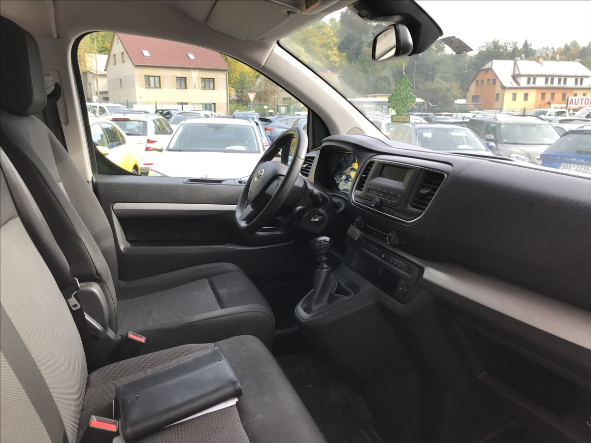 toyota-proace-verso-2-0-d-110kw-9mist-long - 8