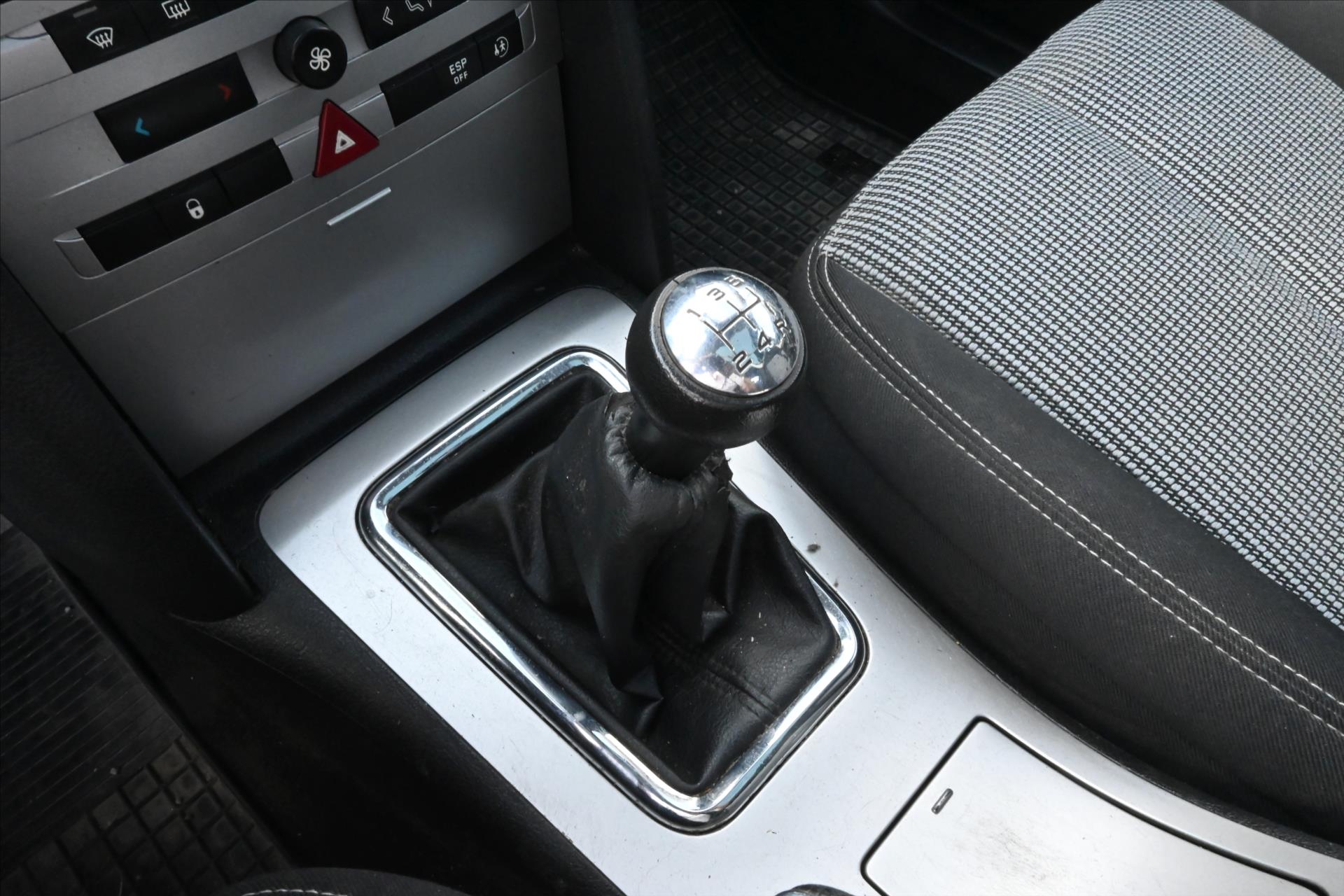 peugeot-407-1-6-hdi-80kw-pojizdne-platna-stk-na-nd - 9