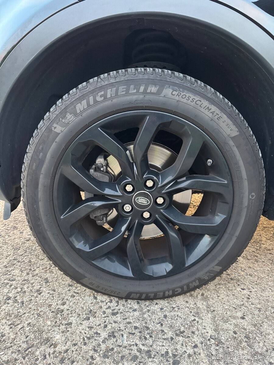 land-rover-discovery-sport-2-0-td4-4x4-110kw-automat - 6