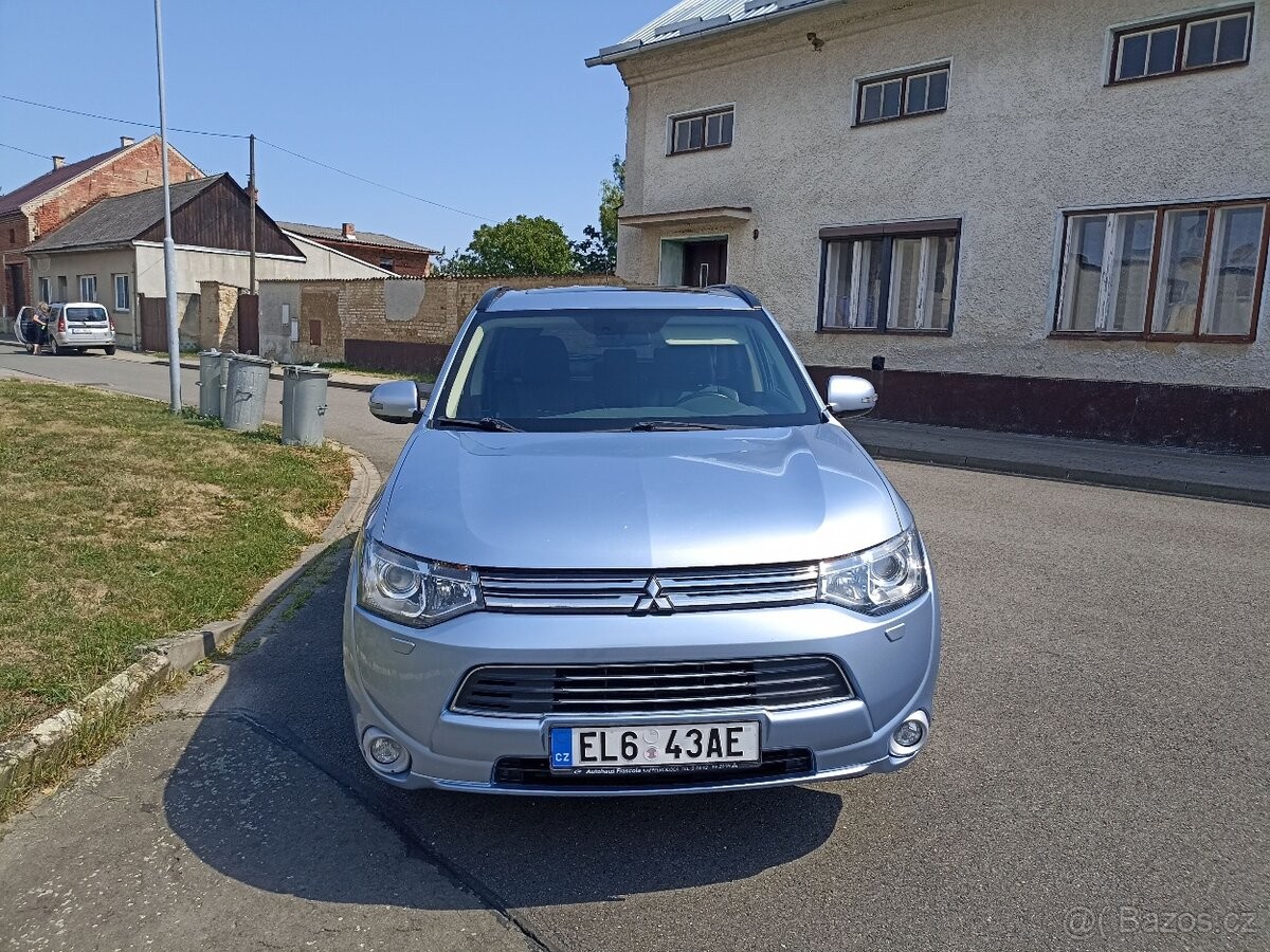 mitsubishi-outlander-2-0-nova-cena - 7