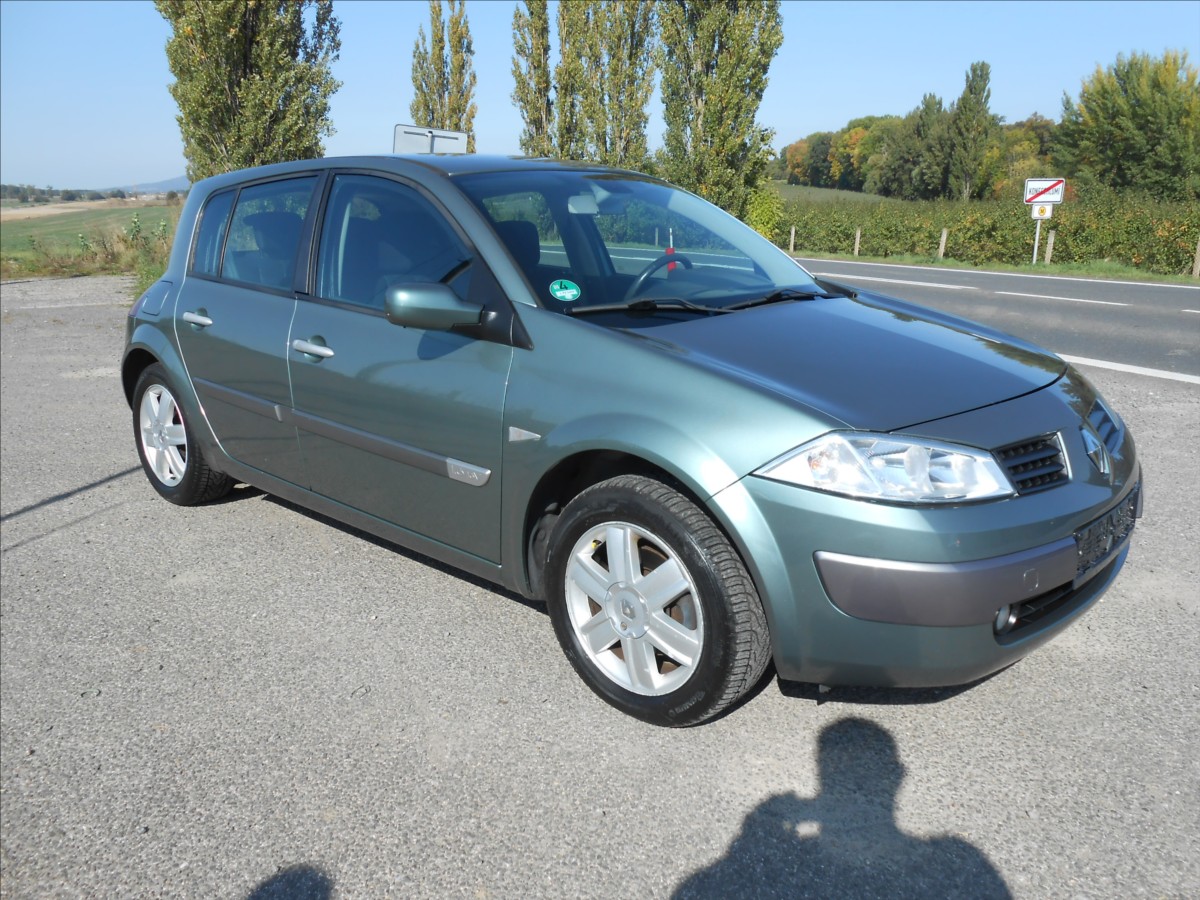 renault-megane-1-6-i-83-kw-serviska-83-513-km - 1