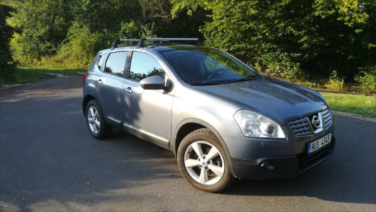 Nissan Qashqai 2,0   i 104 kW automat s 4x4
