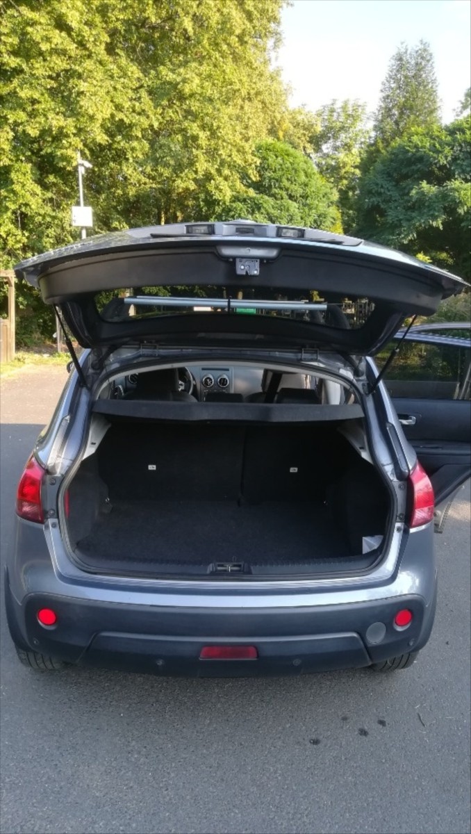 nissan-qashqai-2-0-i-104-kw-automat-s-4x4 - 6