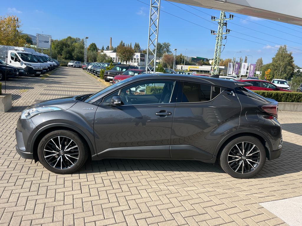 toyota-c-hr-1-8-hybrid-e-cvt-style - 2