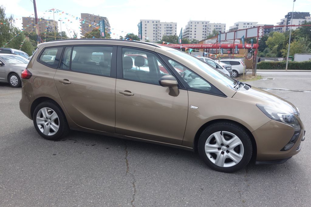 opel-zafira-2-0dci-96kw-cr-7-mist - 6