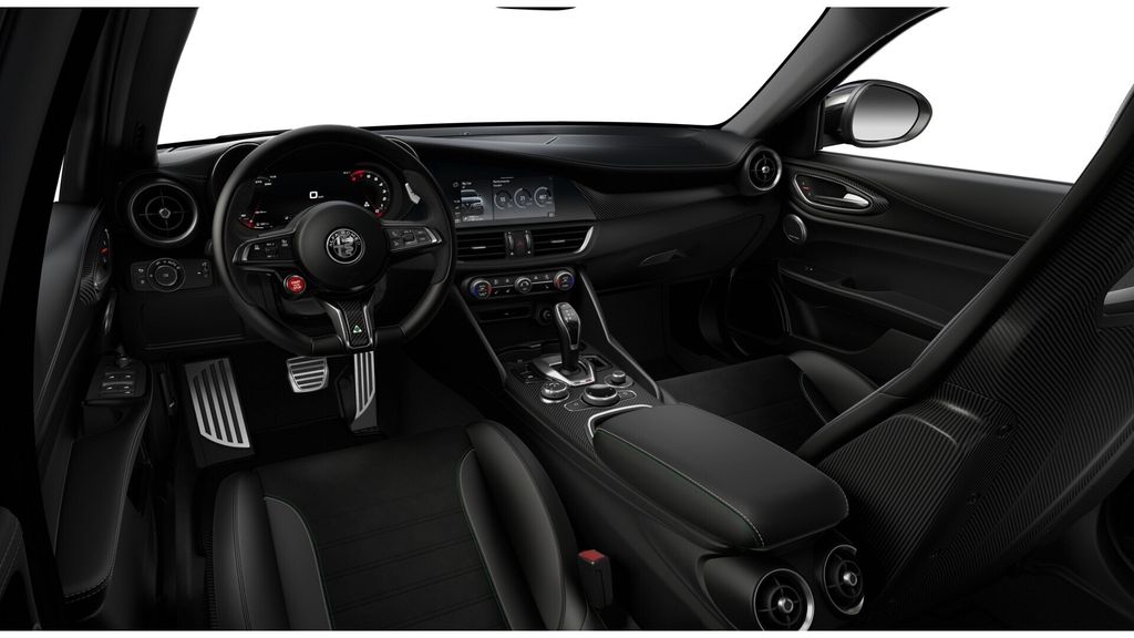 alfa-romeo-giulia-qv-collezione-2-9-v6-biturbo-520k-rwd-at8 - 4