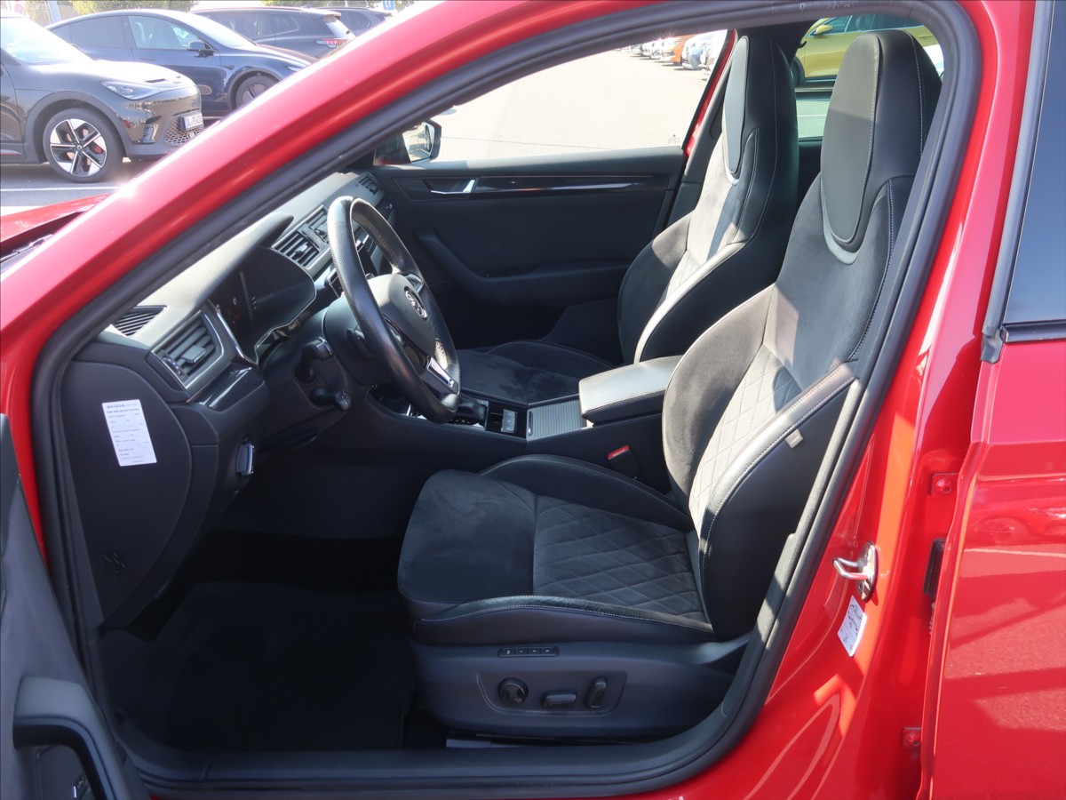 skoda-superb-2-0-tsi-dsg-sportline-4x4 - 9