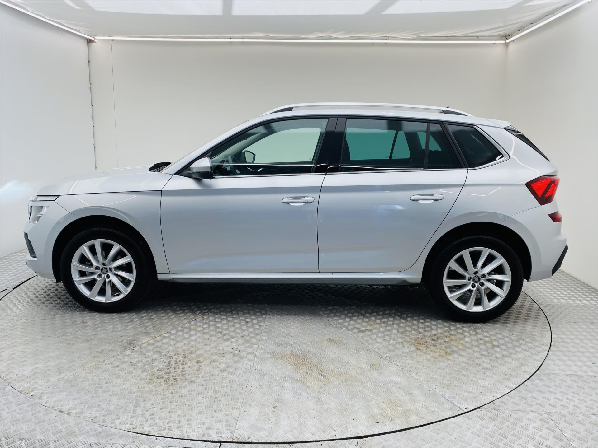 skoda-kamiq-1-0-tsi-85kw-top-selection - 2