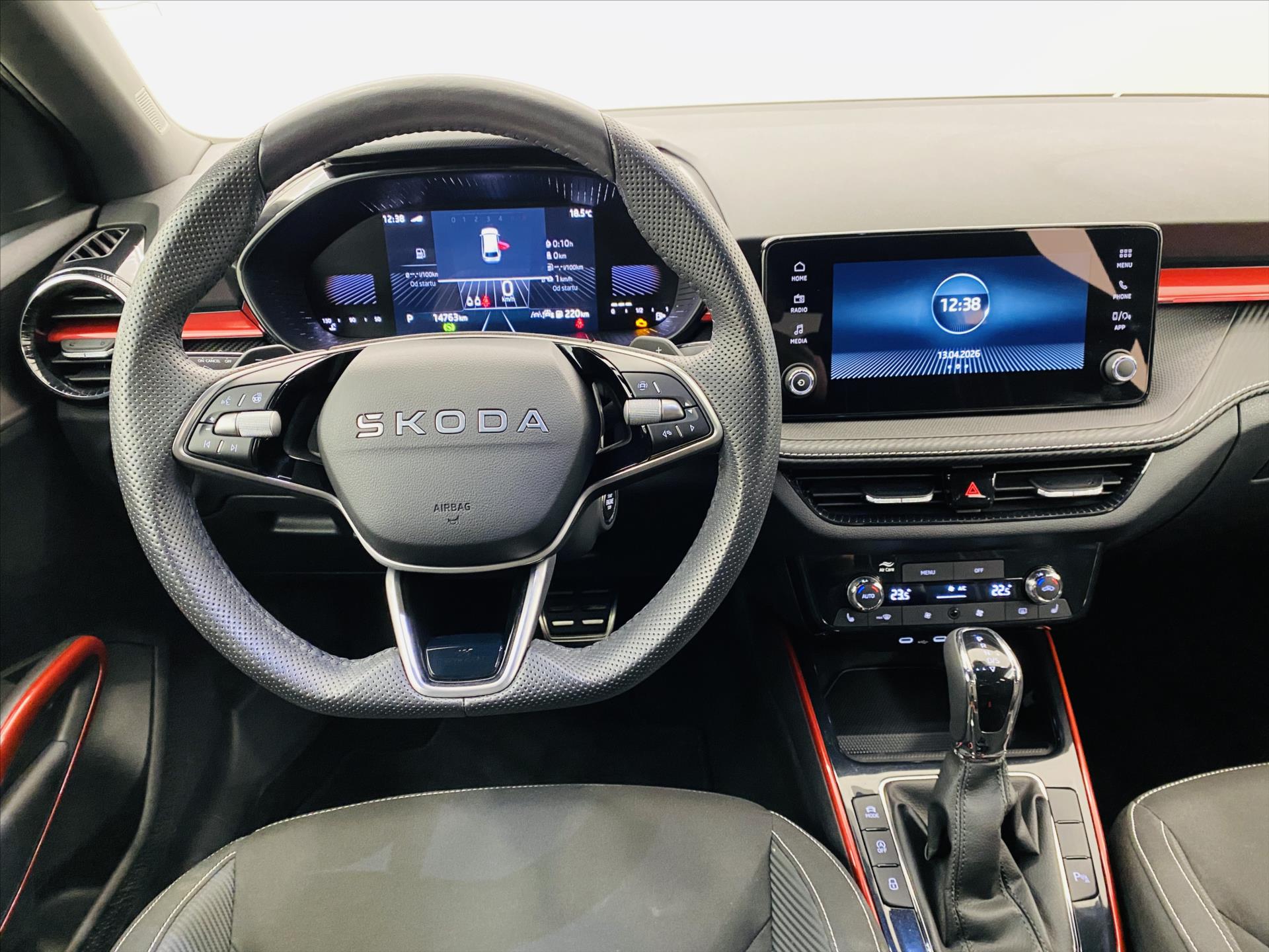 skoda-fabia-1-0-tsi-85kw-dsg-monte-carlo - 9