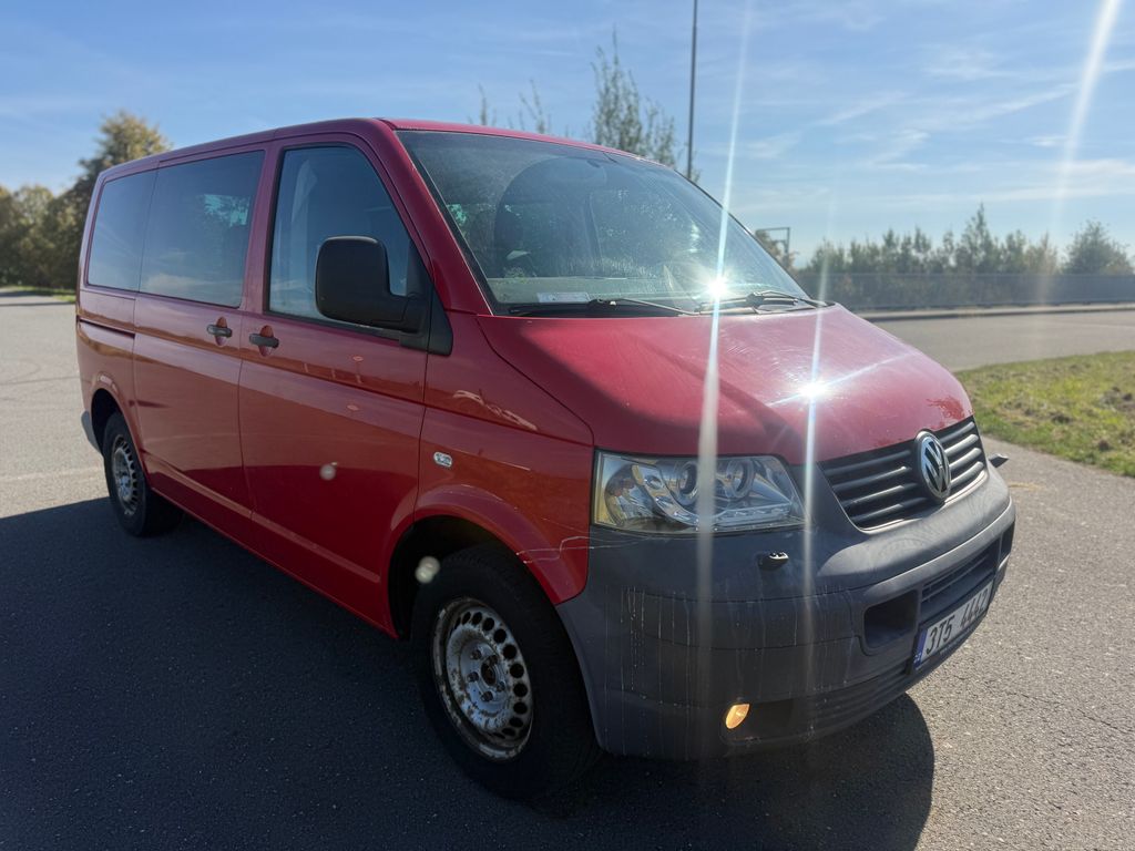 volkswagen-transporter-2-5-tdi-128-kw-automat-6-mist-klimatizace-stk-28 - 6