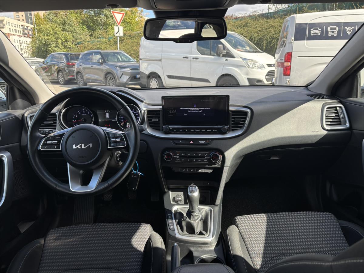 kia-ceed-1-5-tgdi-top-zaruka-top-stav - 8