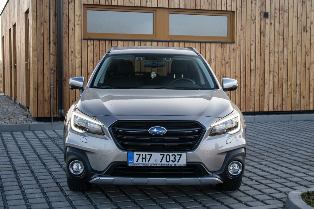 subaru-outback - 1