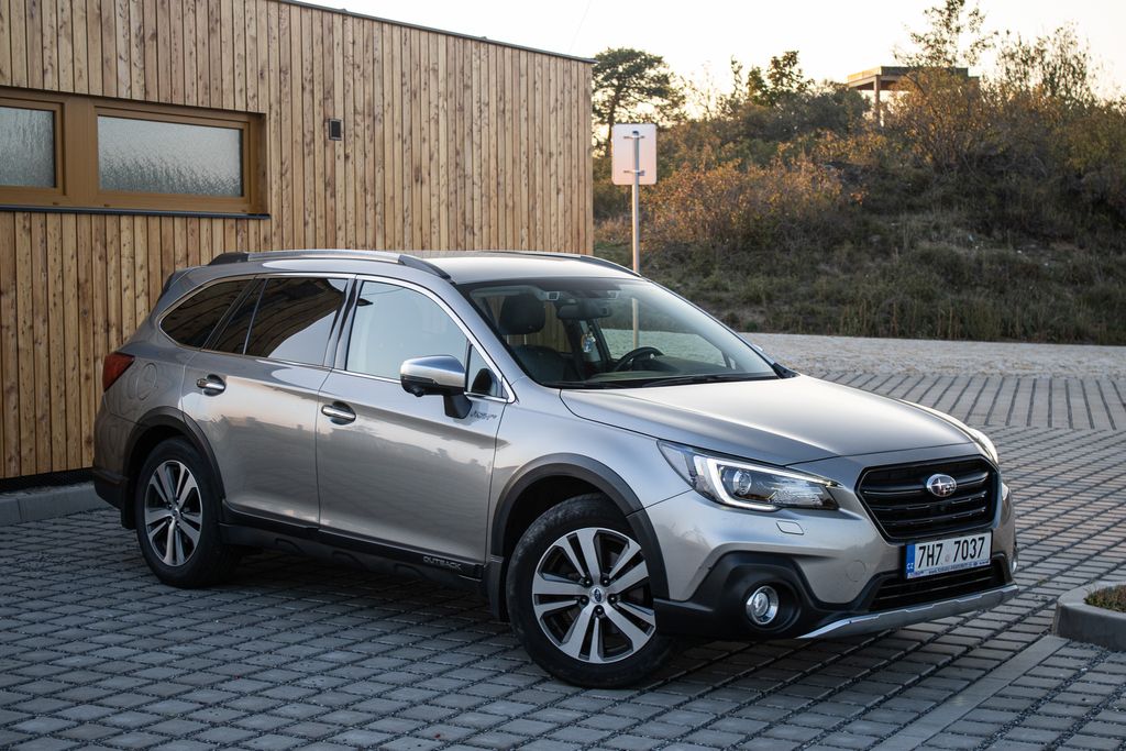 subaru-outback - 2