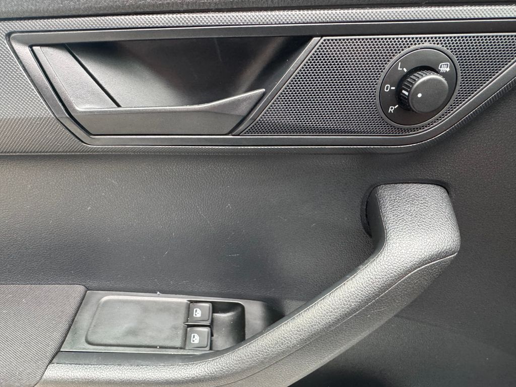 skoda-fabia-combi-1-0-mpi-active - 6