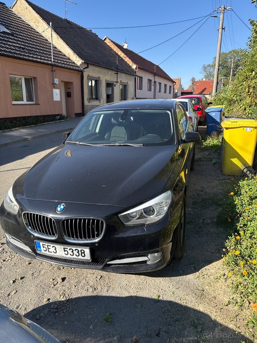 BMW Řada 5 3,0   GT 530 180kw 3 kuba 2010rok