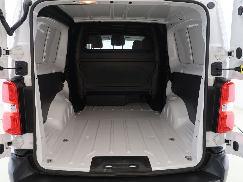 toyota-proace-2-0-d-4d-l2-active-dph-cz - 9