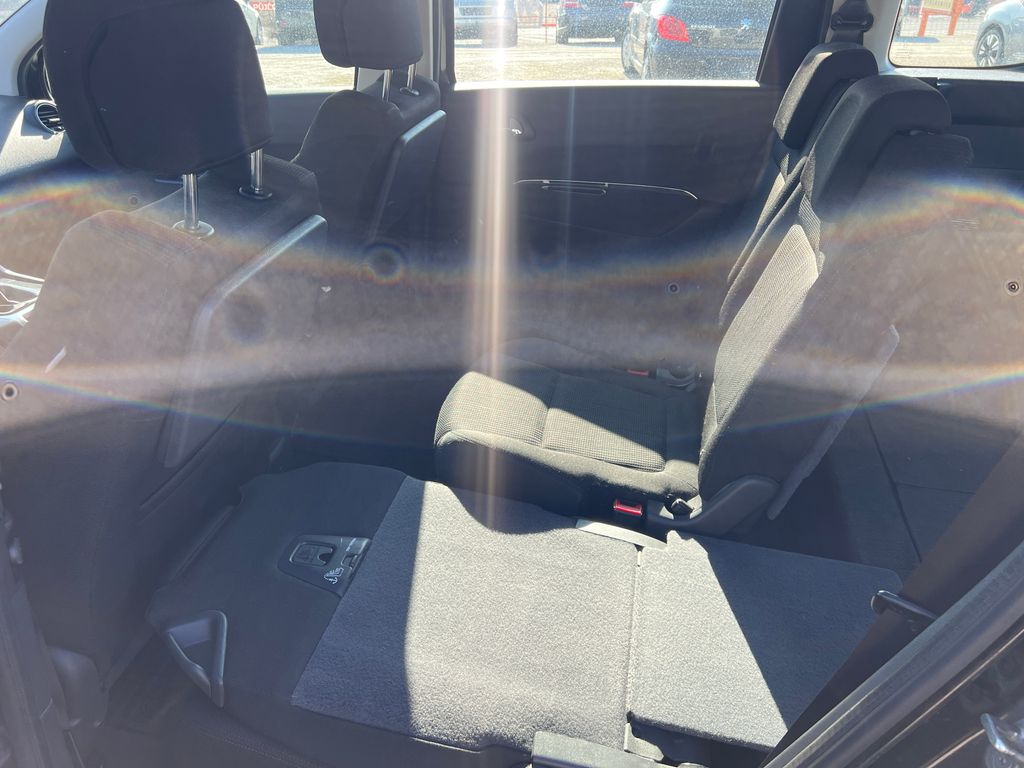 peugeot-5008-1-6-16v-vti-120-k-confort-pack - 8