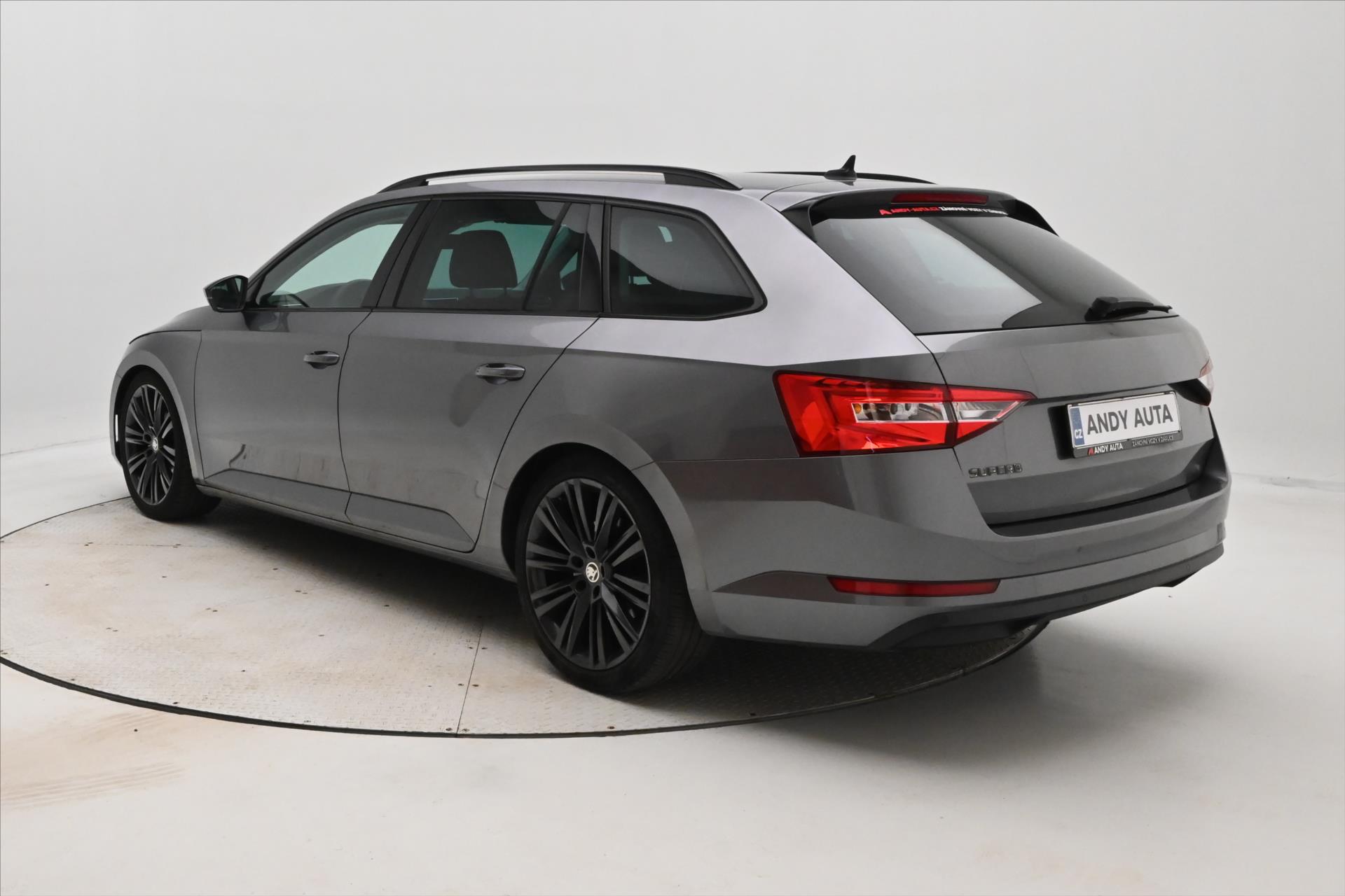 skoda-superb-2-0-tdi-110kw-dsg-style-zaruka-az-5-let - 6