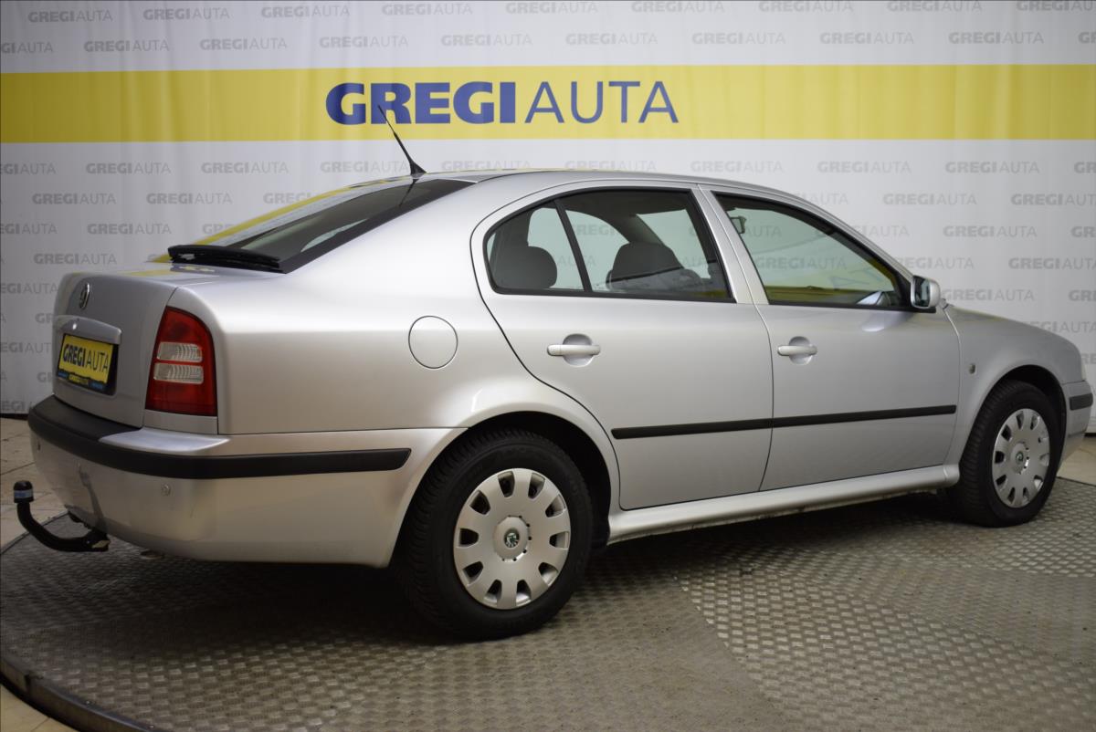 skoda-octavia-1-6-mpi-tour-bez-koroze-po-stk - 5