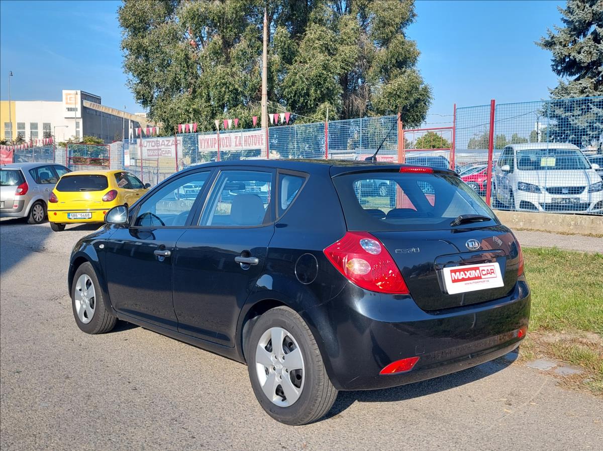 kia-ceed-1-4-16v - 6