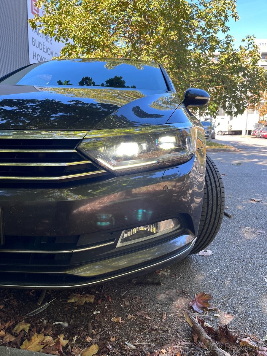 volkswagen-passat-b8-110-kw-tdi-r-v-2017-dsg - 9