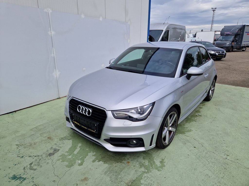 audi-a1-ambition-1-4tfsi-s-line - 1