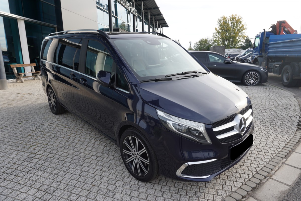 Mercedes-Benz Třídy V 2,0 V 300d AVG L 4M CZ, serviska
