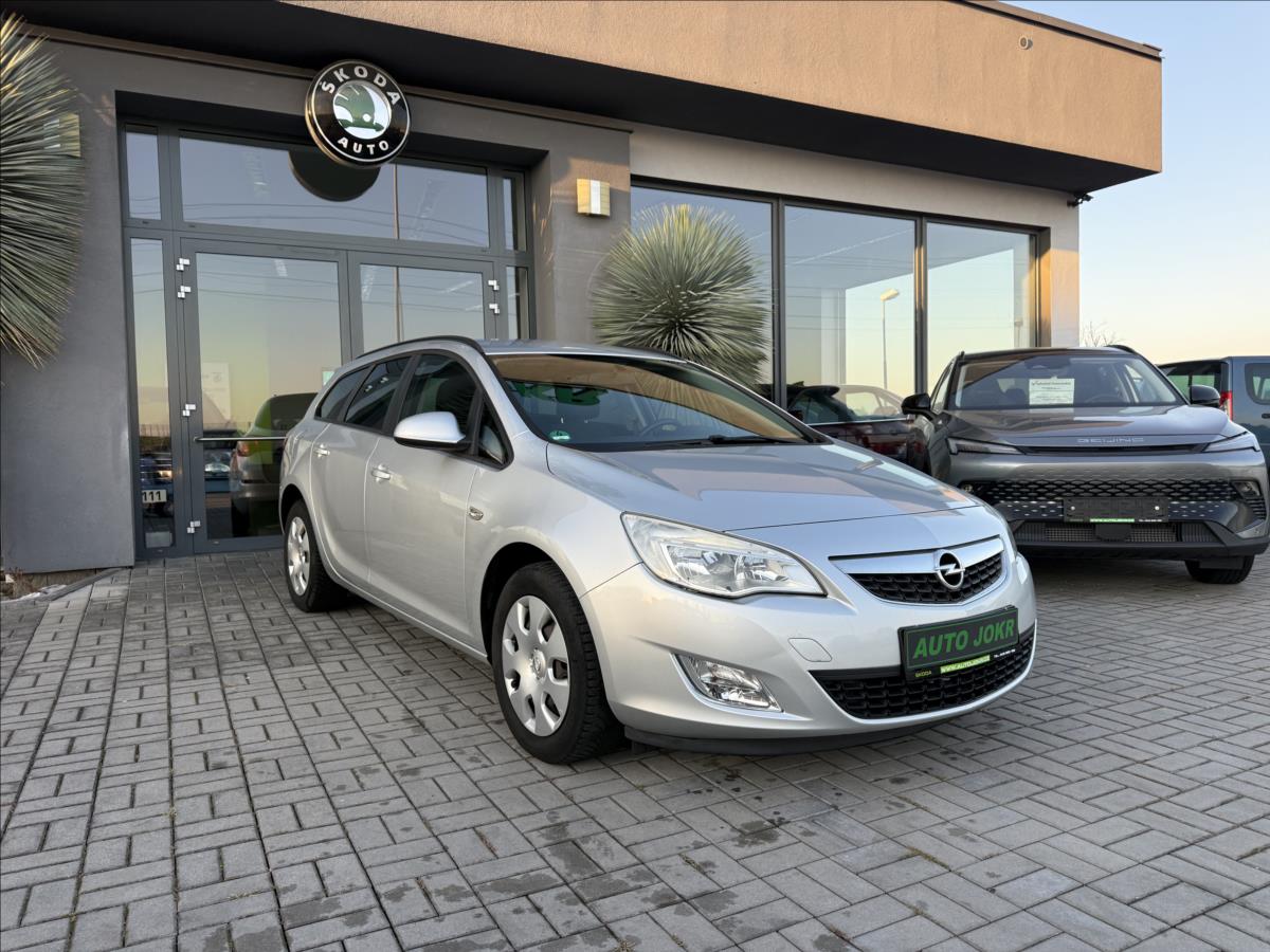 opel-astra-1-4-i-turbo-103kw-combi-klima-1-majitel - 3