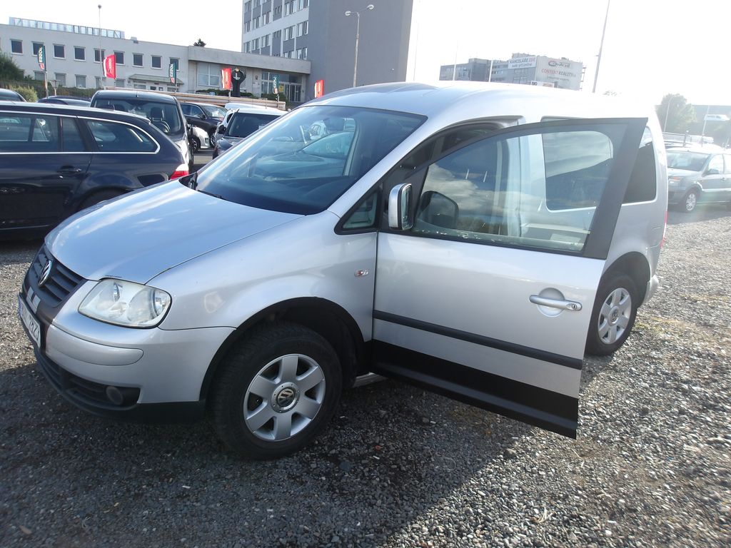 volkswagen-caddy-1-4i-cr-5-mist-nove-brzdy - 5