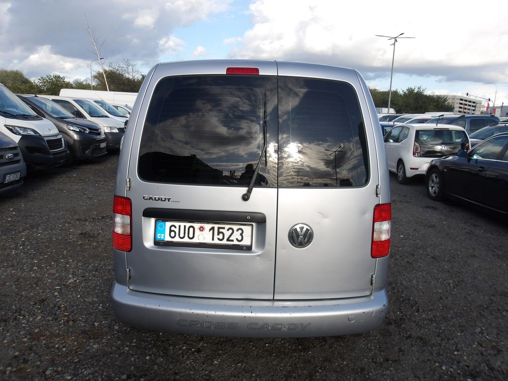 volkswagen-caddy-1-4i-cr-5-mist-nove-brzdy - 7
