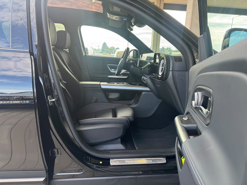 mercedes-benz-250-electric - 8