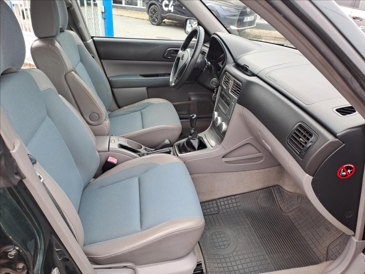 subaru-forester-2-0-i-4x4-koupeno-cz - 7