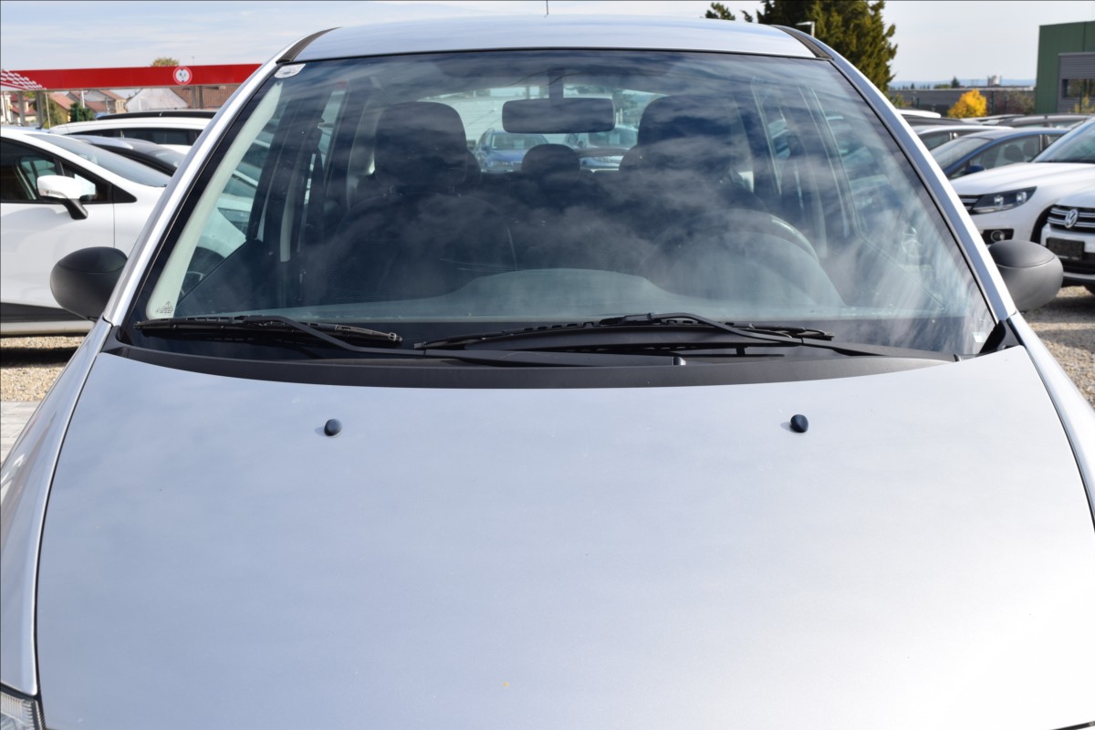 citroen-c3-1-4-i-54kw-alu-nizky-najezd-km - 2